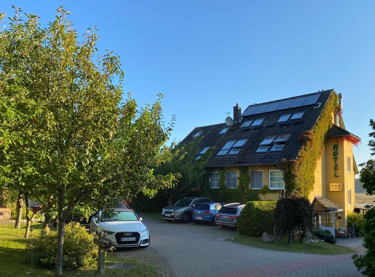 Hotel Am Mueritz-Nationalpark Waren  Exterior photo
